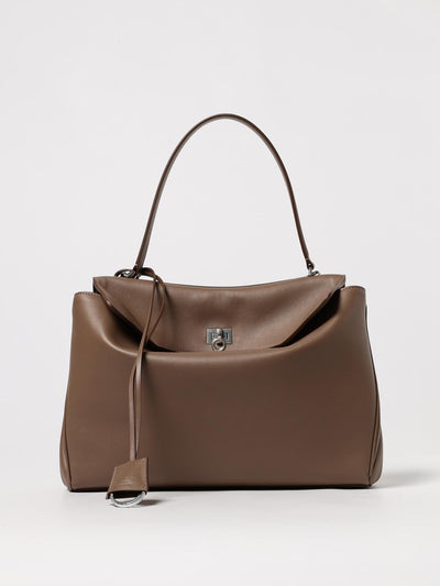 woman's shoulder bag