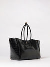 woman's shoulder bag