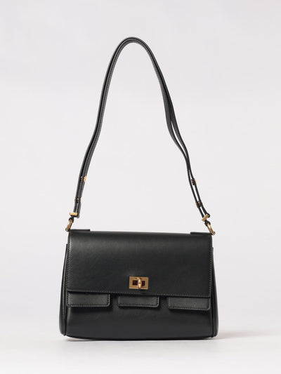 woman's shoulder bag