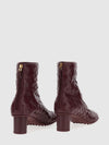 woman's boots
