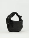 woman's shoulder bag