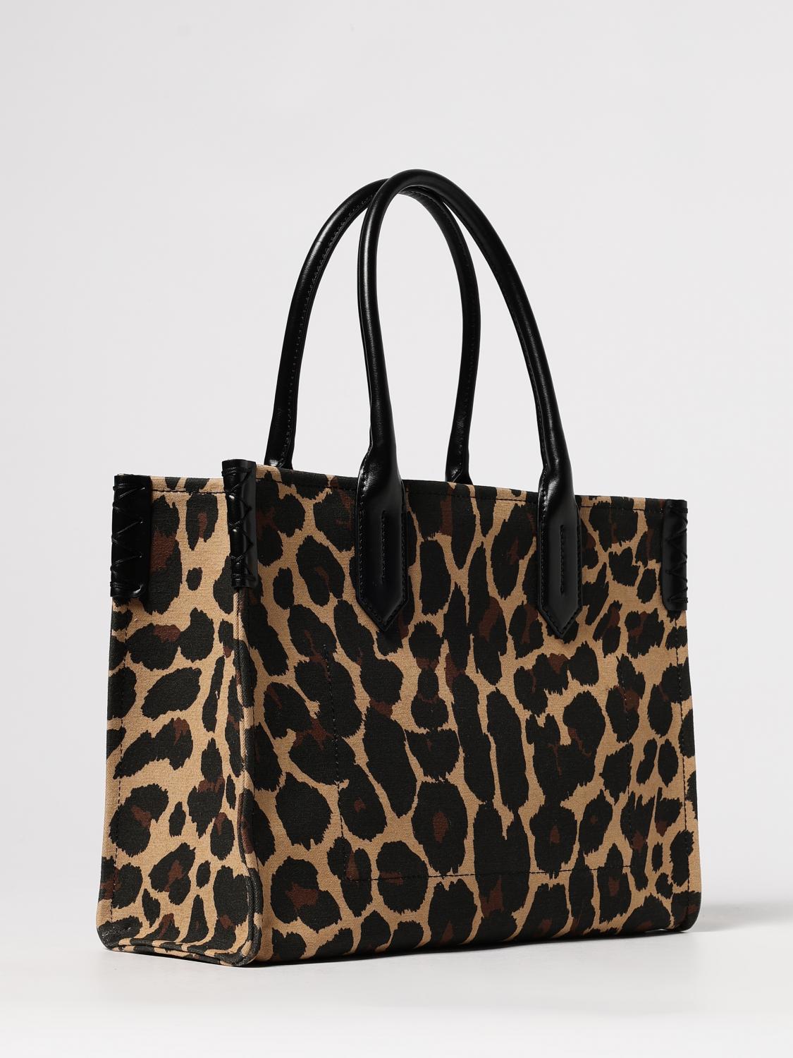 woman's tote bag