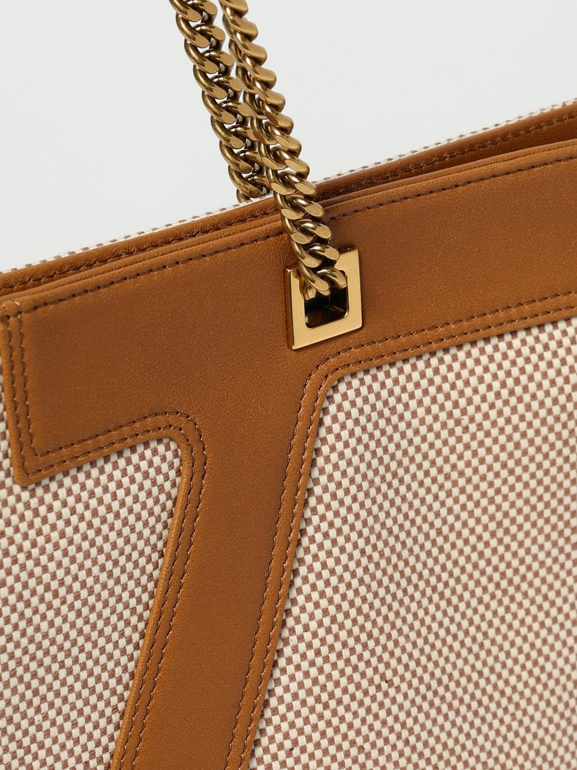 woman's tote bag