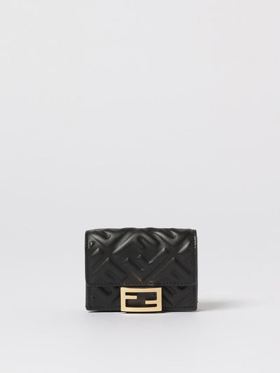 woman's wallet