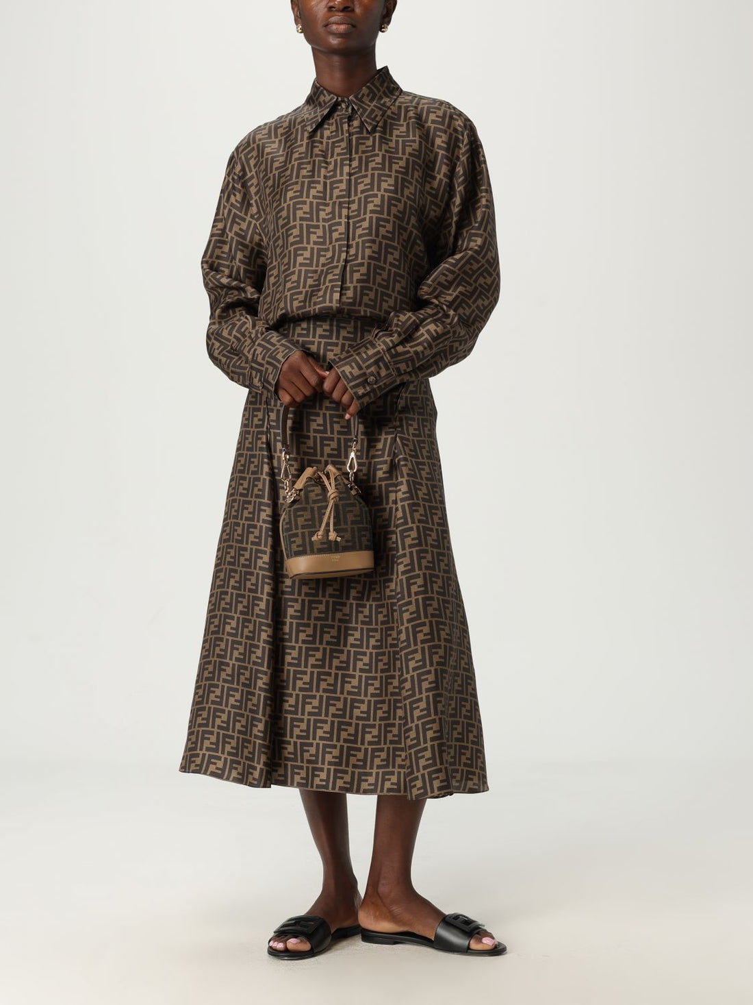 woman&