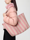 woman's tote bag