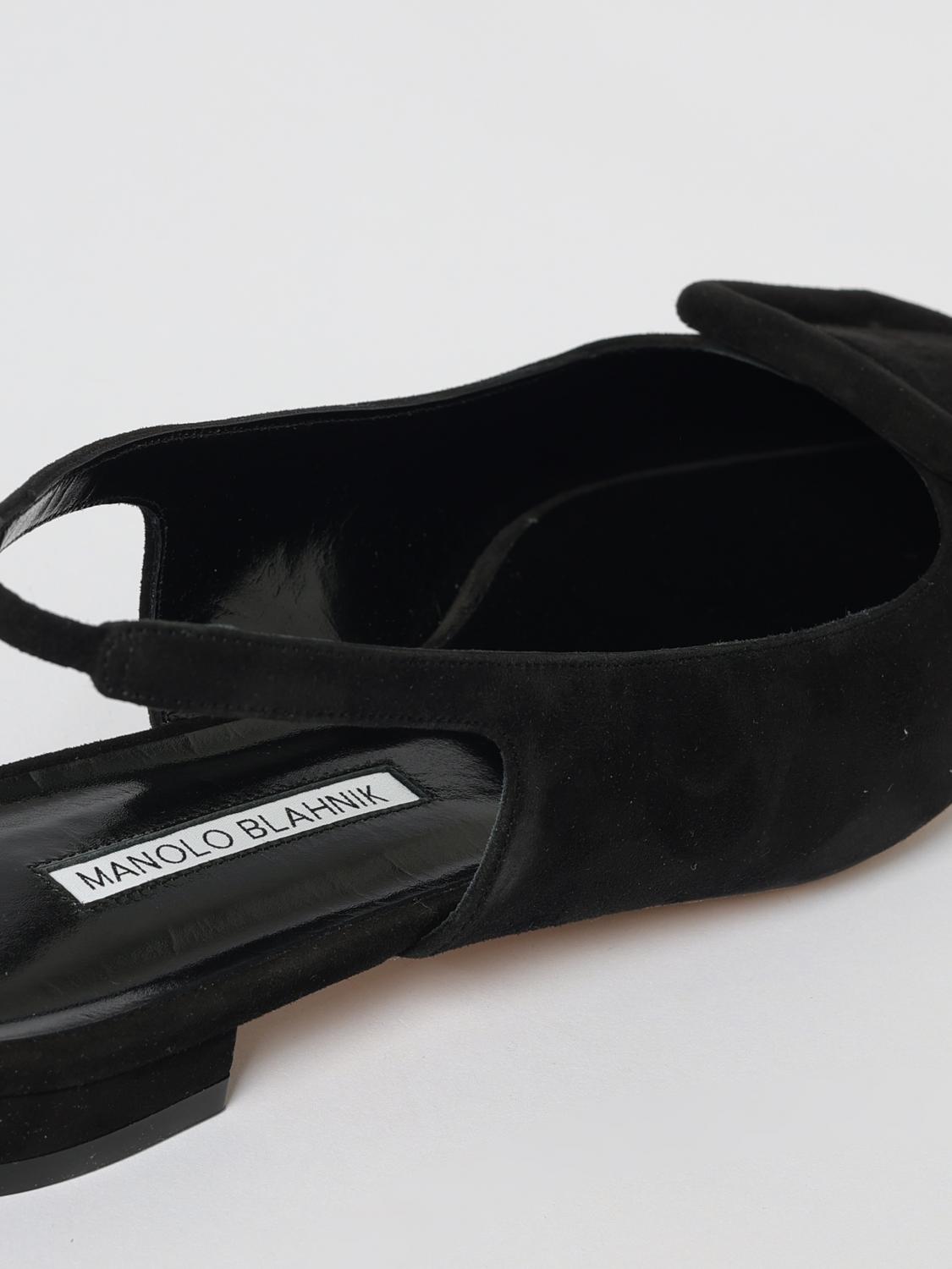 woman's ballet flat