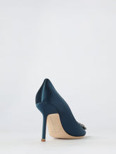 MANOLO BLAHNIK 35 woman&