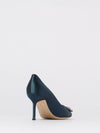 woman's pump