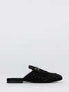 woman's shoes