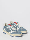 woman's sneakers