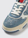 woman's sneakers