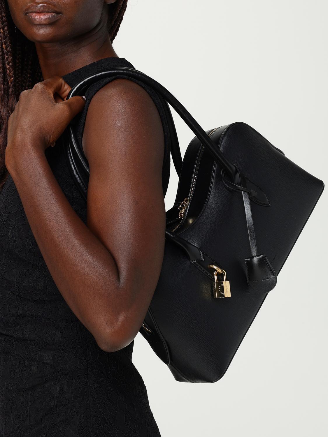 woman's shoulder bag
