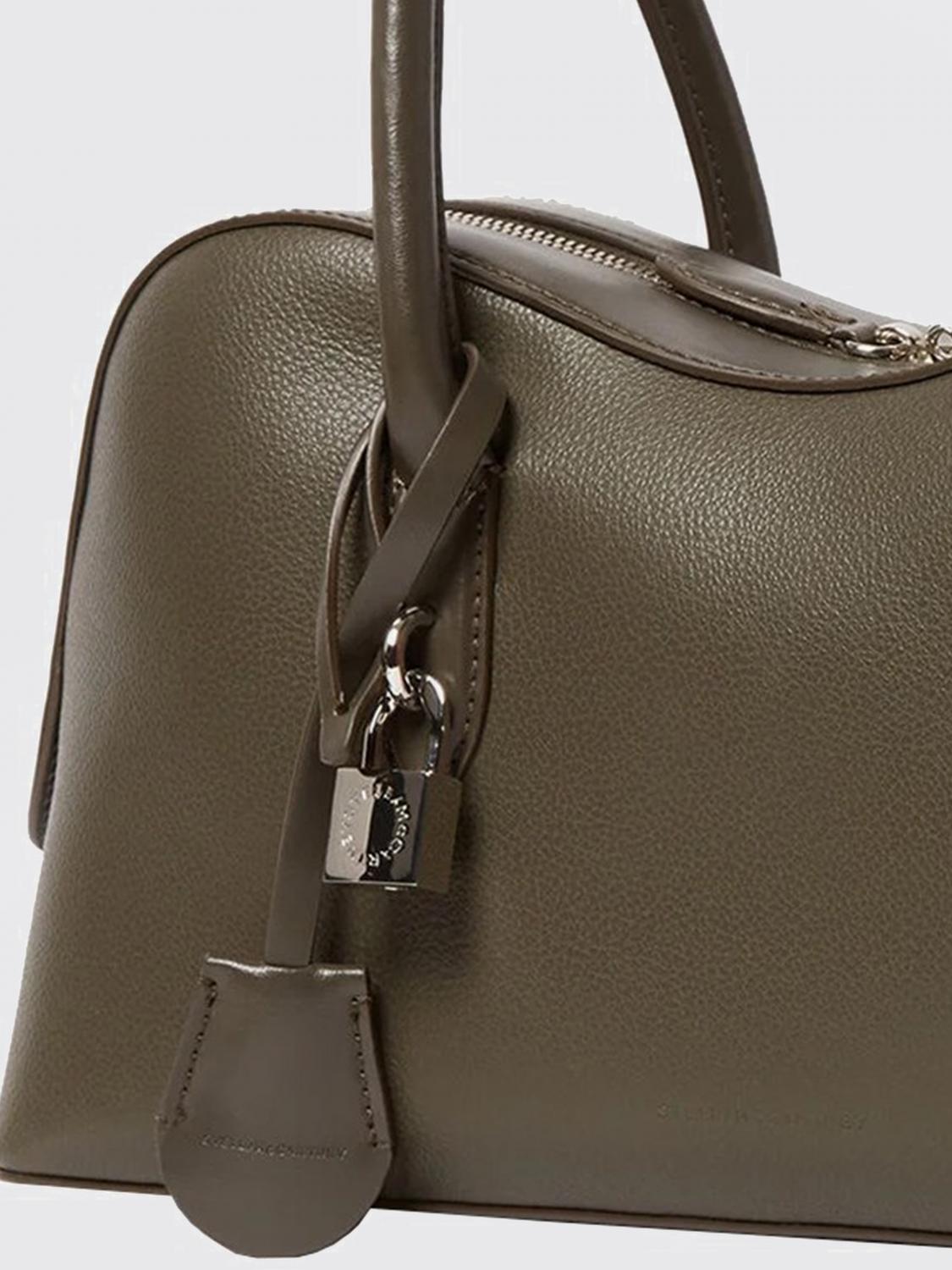 woman's shoulder bag