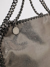 woman's shoulder bag