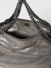 woman's shoulder bag