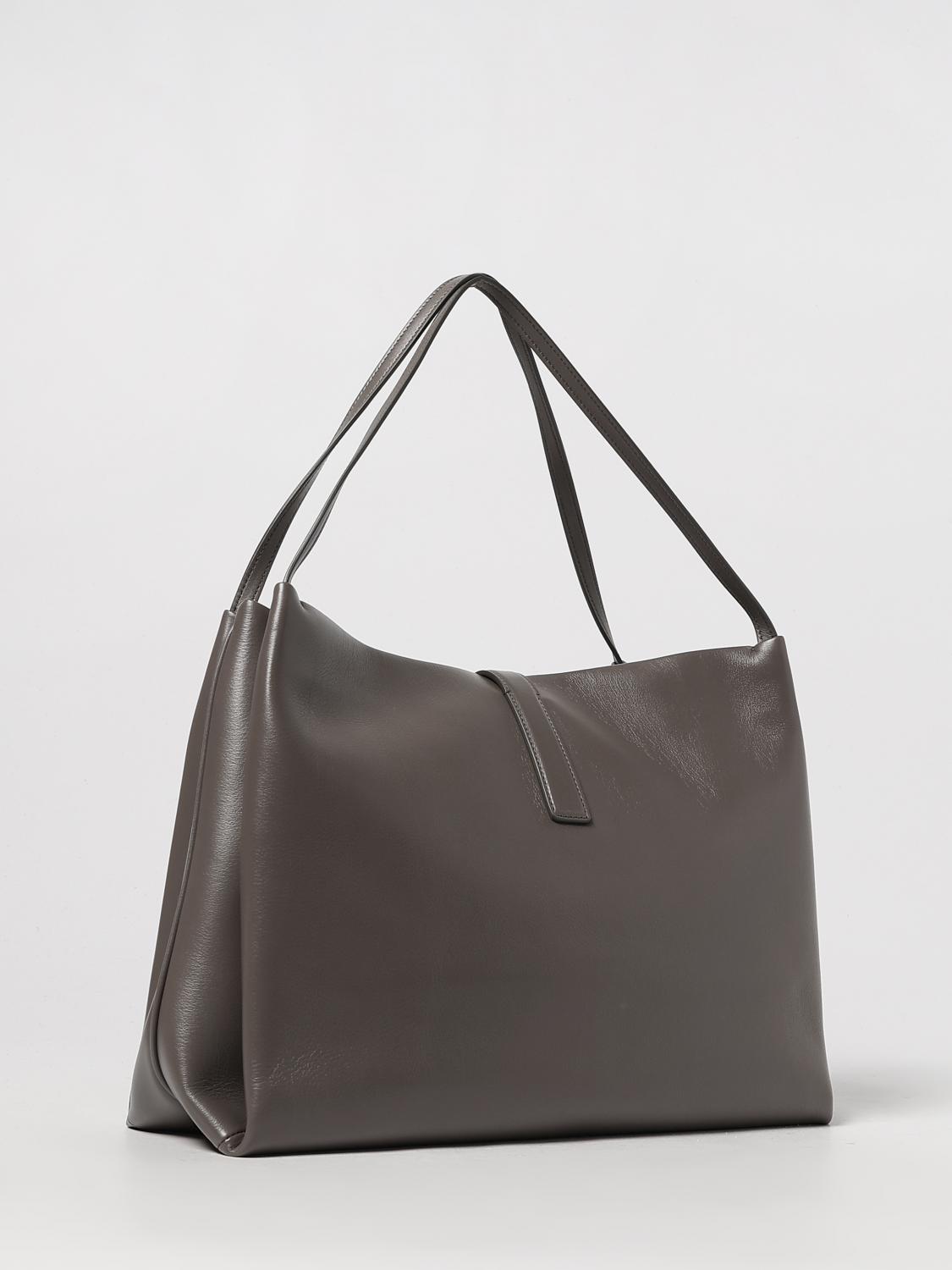 woman's shoulder bag