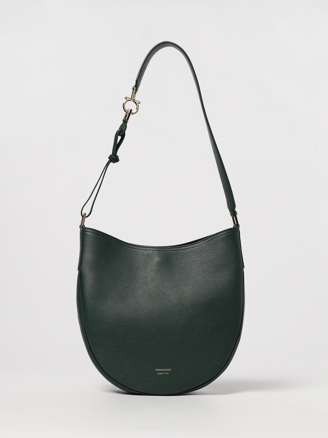 woman's shoulder bag