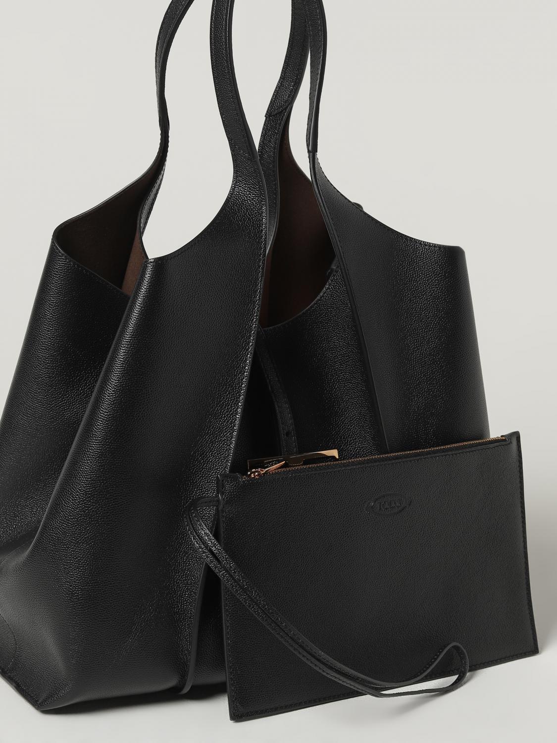 woman's shoulder bag