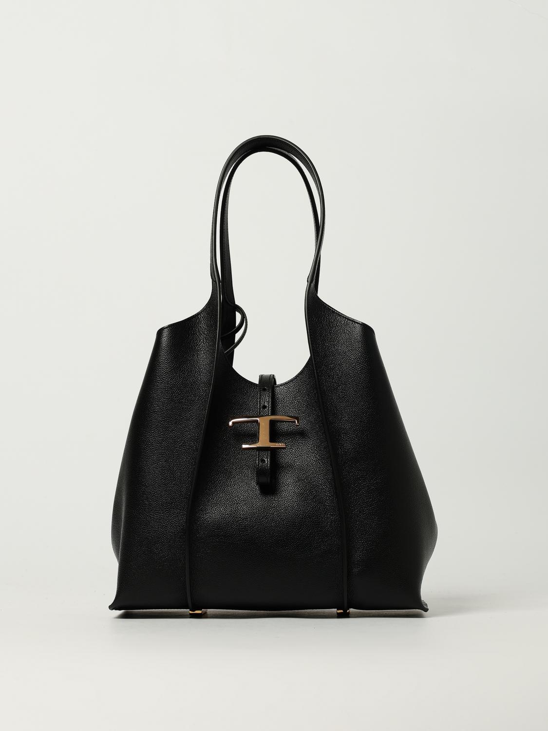 woman's shoulder bag