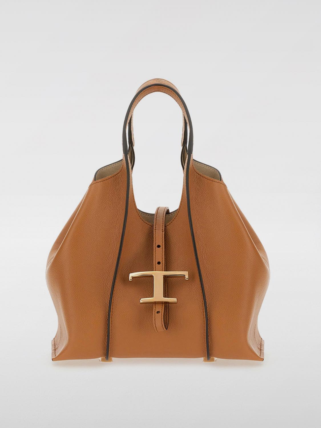 woman's shoulder bag