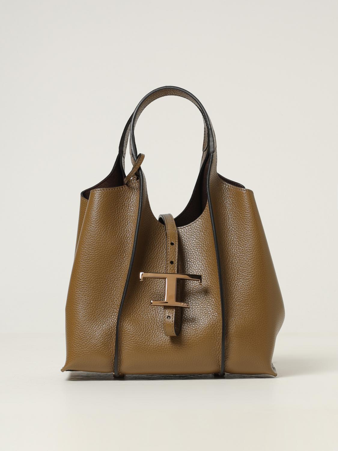 woman's shoulder bag