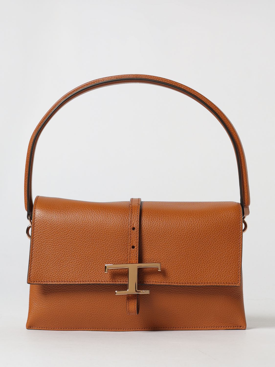 woman's shoulder bag
