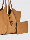 woman's shoulder bag