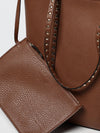 woman's tote bag