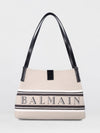 woman's shoulder bag