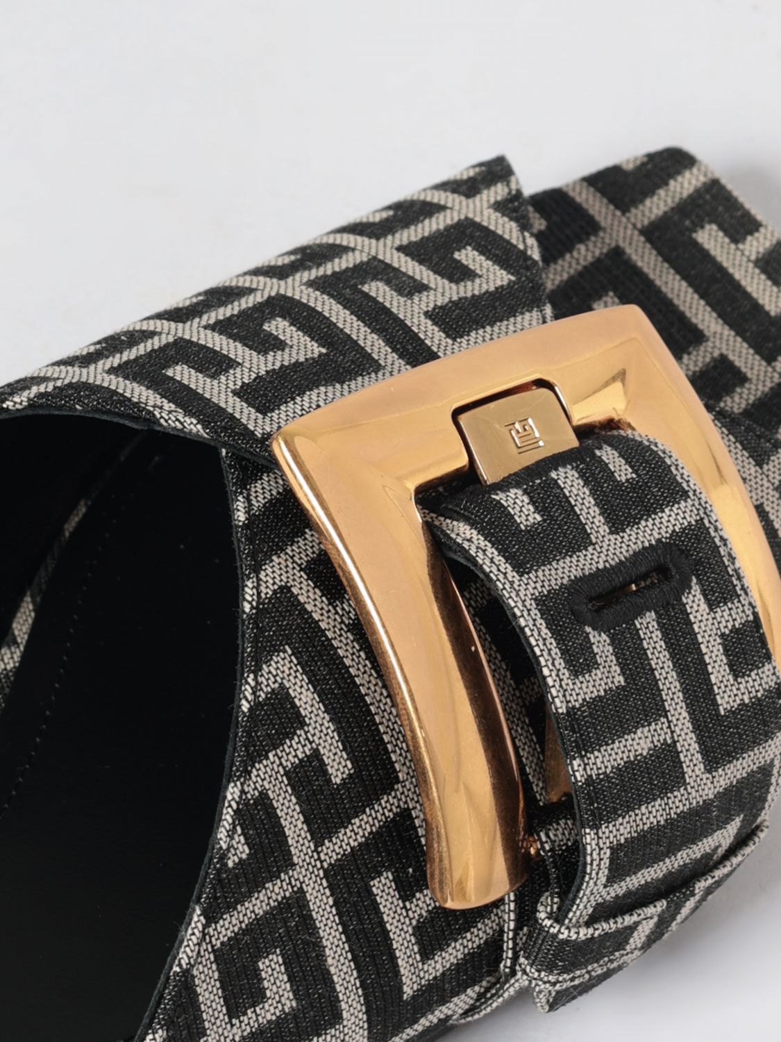 woman's heeled sandal