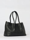 woman's shoulder bag