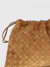 woman's shoulder bag