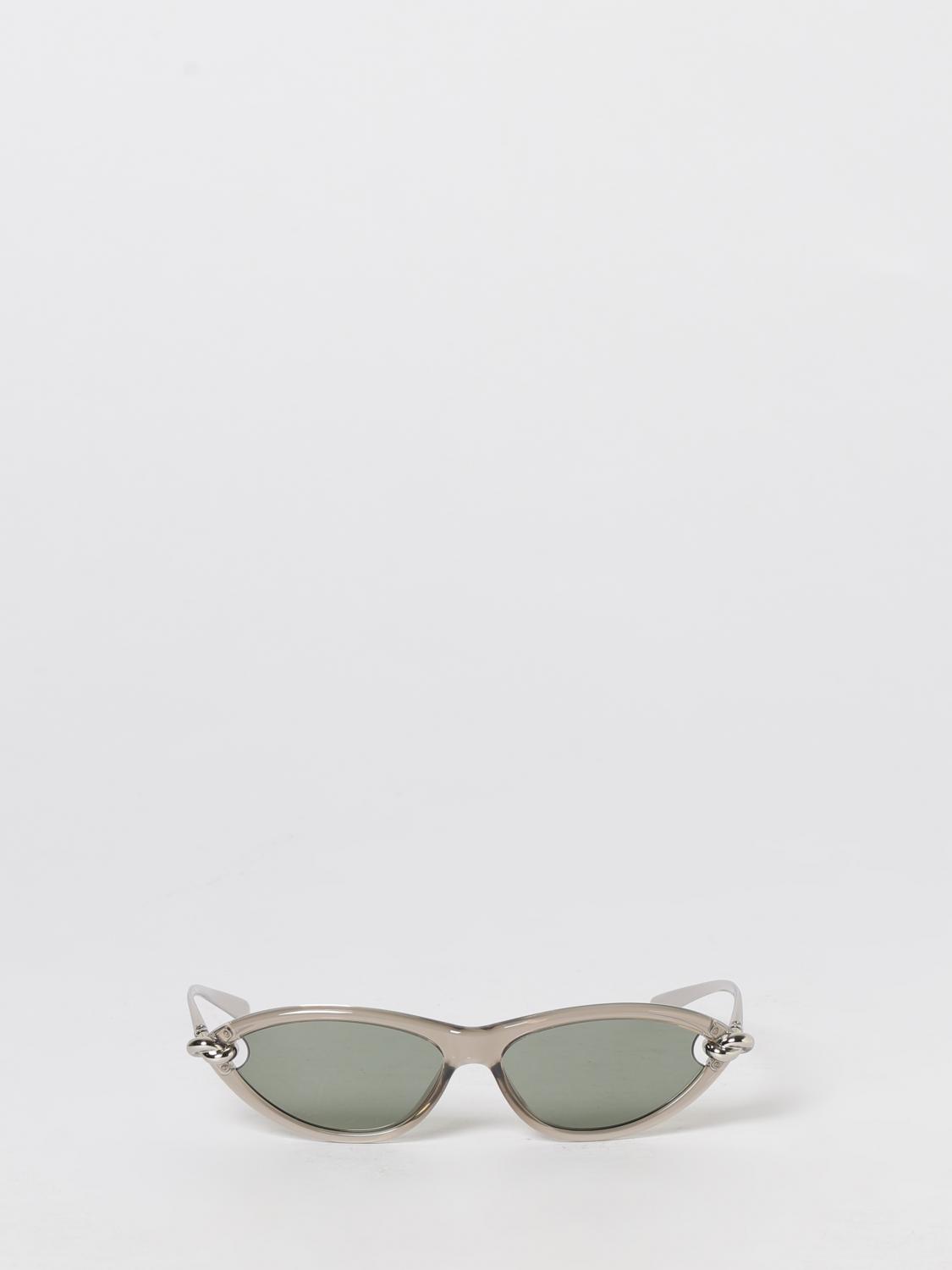 woman's sunglasses