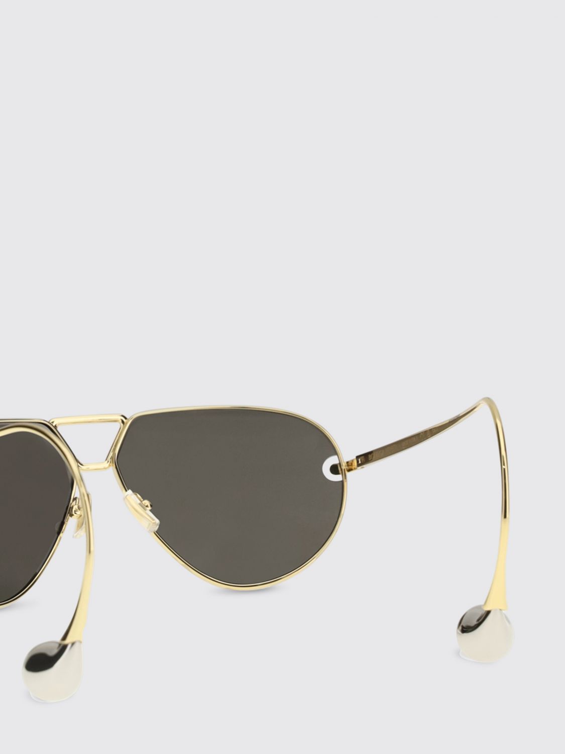woman's sunglasses