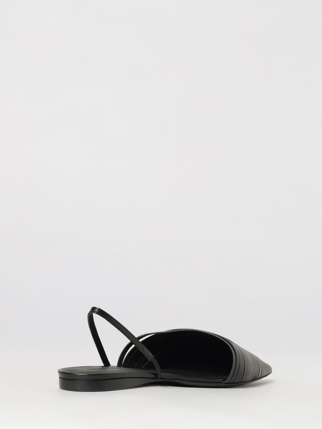 woman's ballet flat