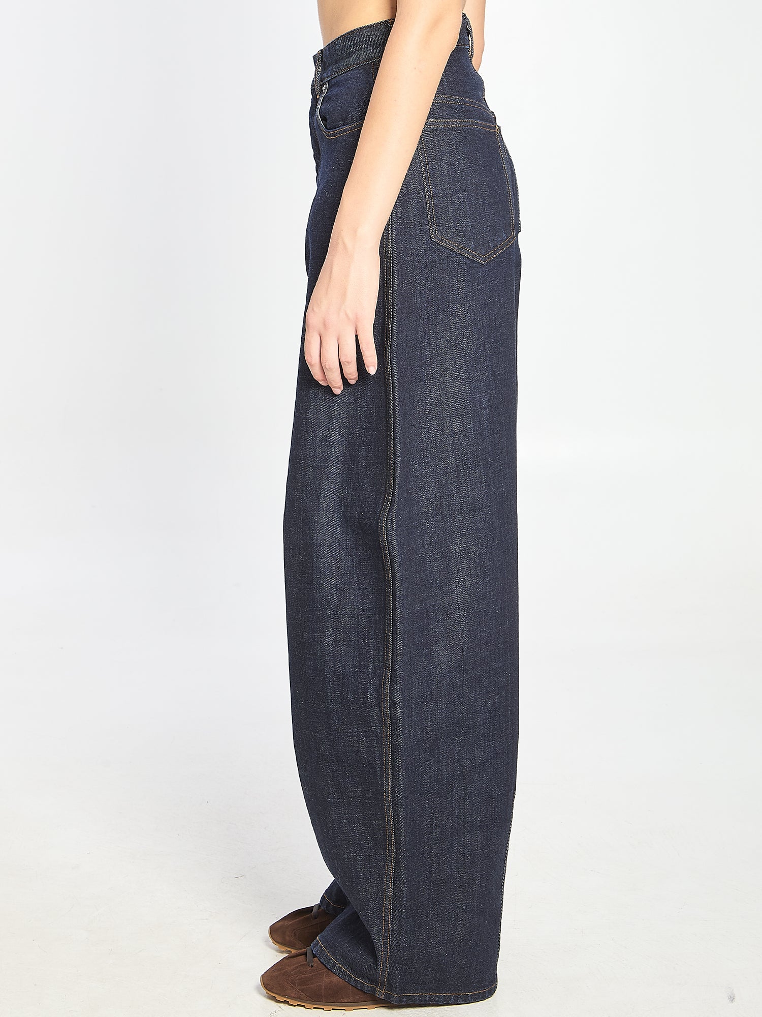 JACQUEMUS 25 de-nimes ovalo denim pants