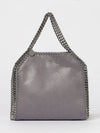 woman's shoulder bag