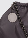 woman's shoulder bag