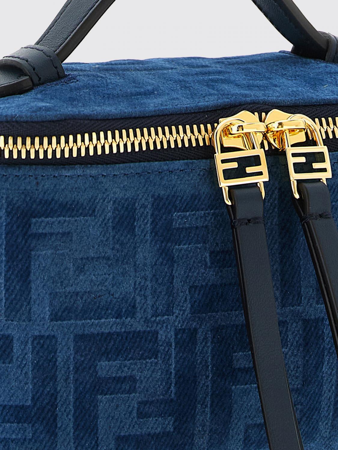 woman's shoulder bag