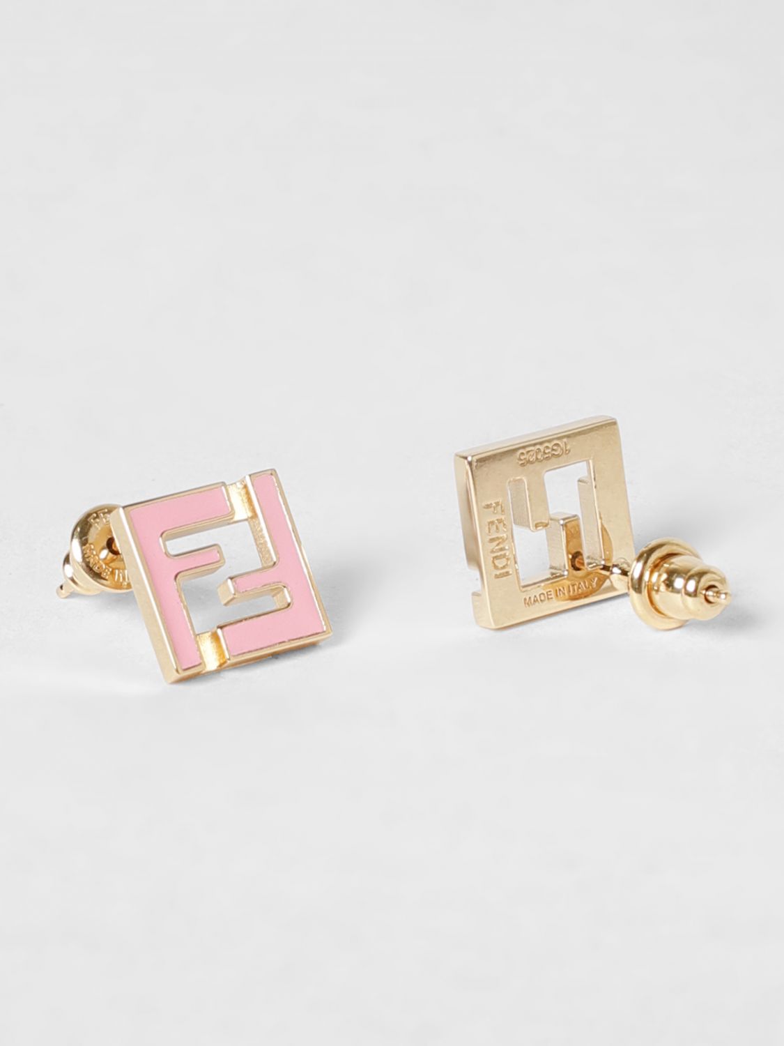 woman's jewel
