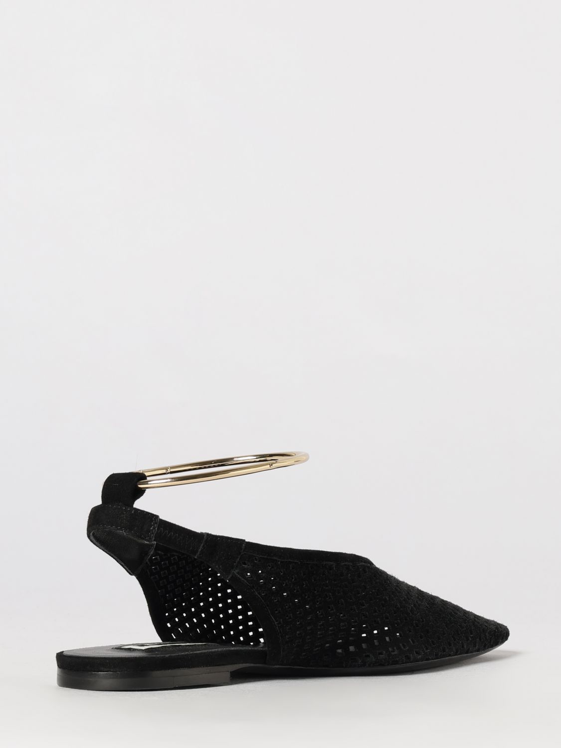 woman's ballet flat