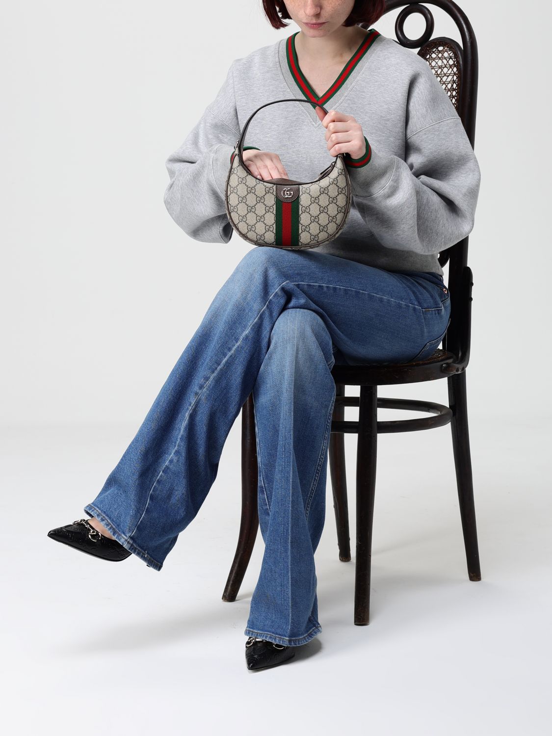 woman's shoulder bag