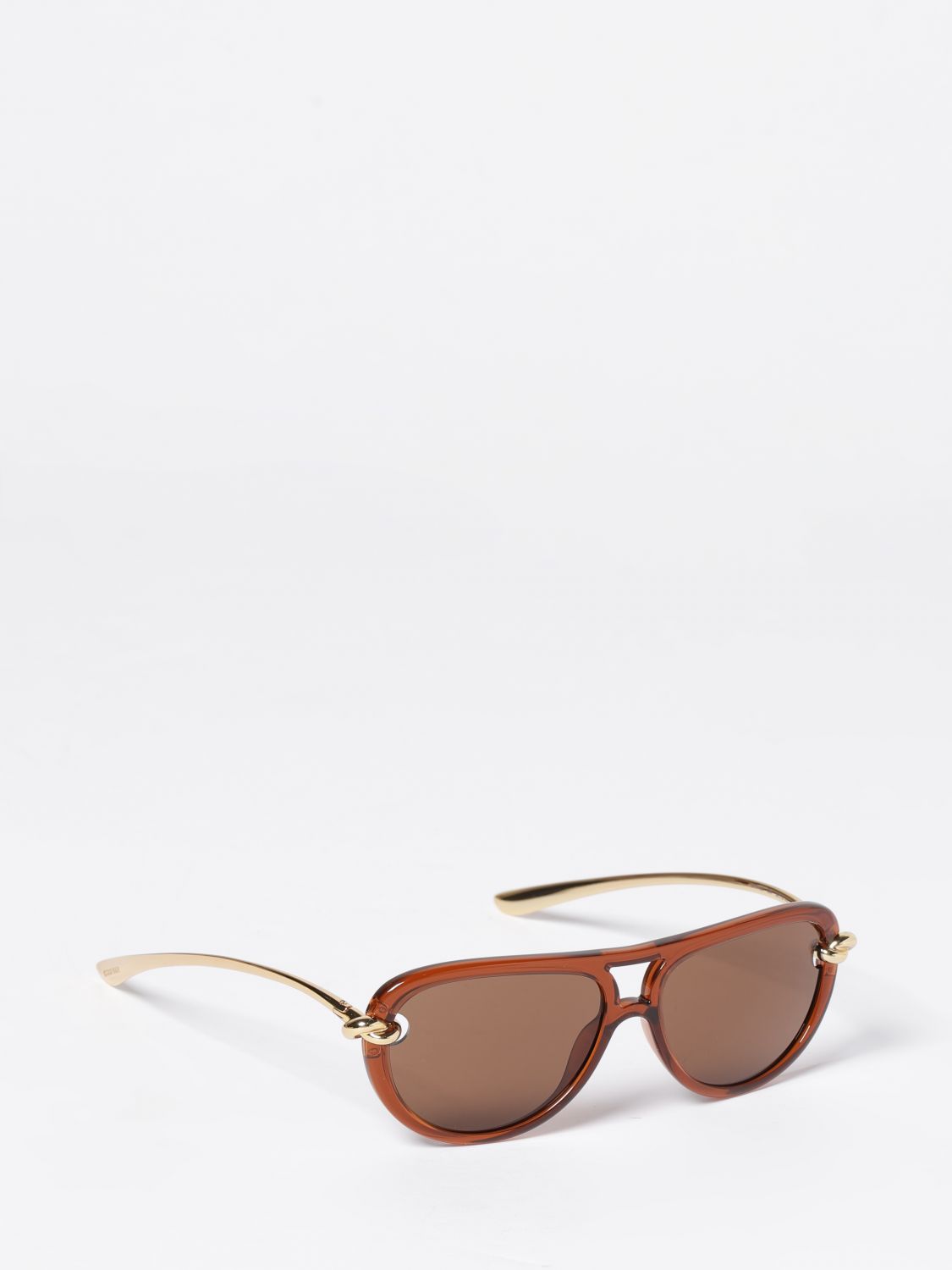 woman's sunglasses
