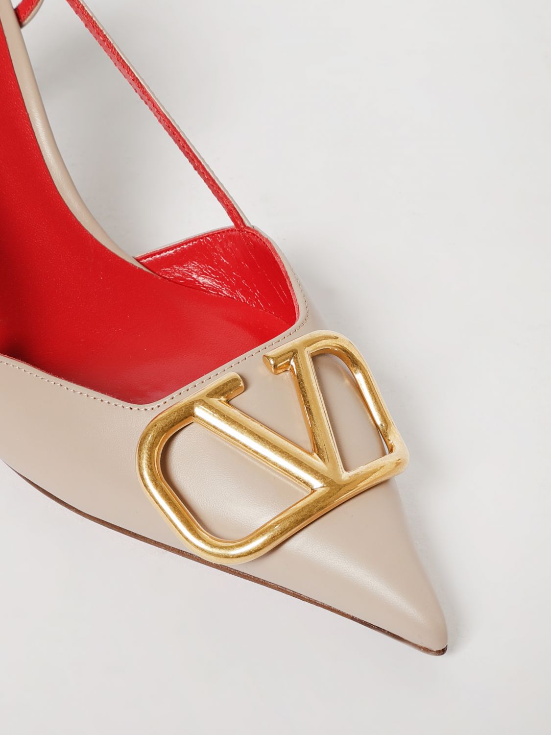 woman's pump