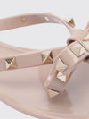 woman's heeled sandal