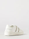 woman's sneakers