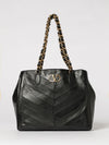 woman's shoulder bag