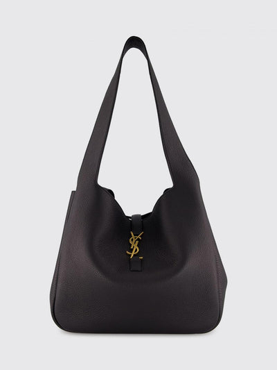 woman's shoulder bag