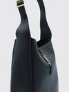 woman's shoulder bag